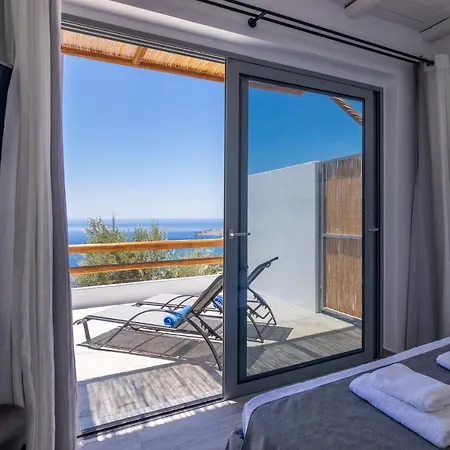 Pyrgos Exclusive